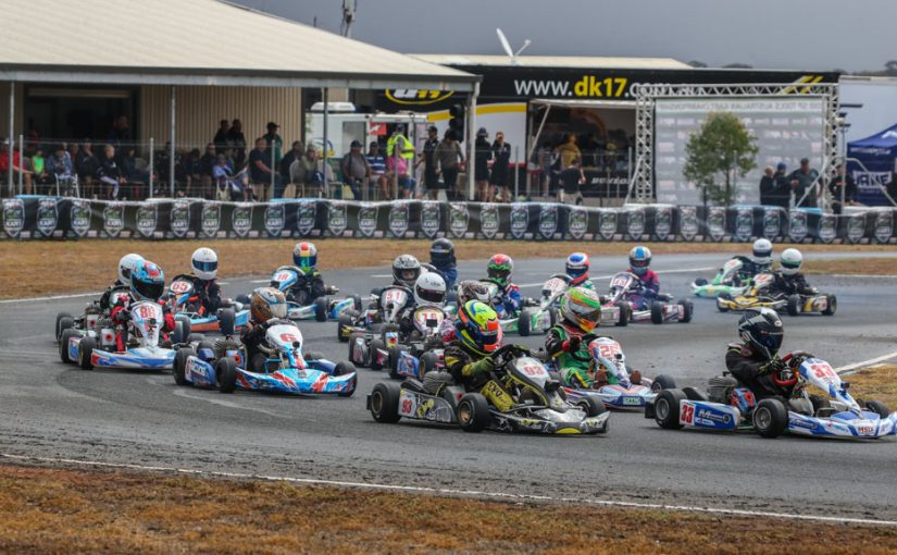 Just a small field of 40 karts. Much nicer at this end of the field rather than the other end.